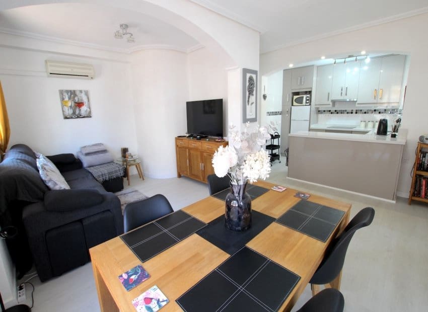 2 sovrum Hus till salu i Orihuela Costa - 235 000 € (Ref: 9840626)