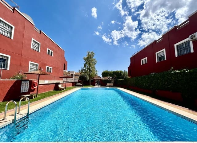 2 soveværelse Lejlighed til salg i Los Altos med swimmingpool - € 189.900 (Ref: 9841059)