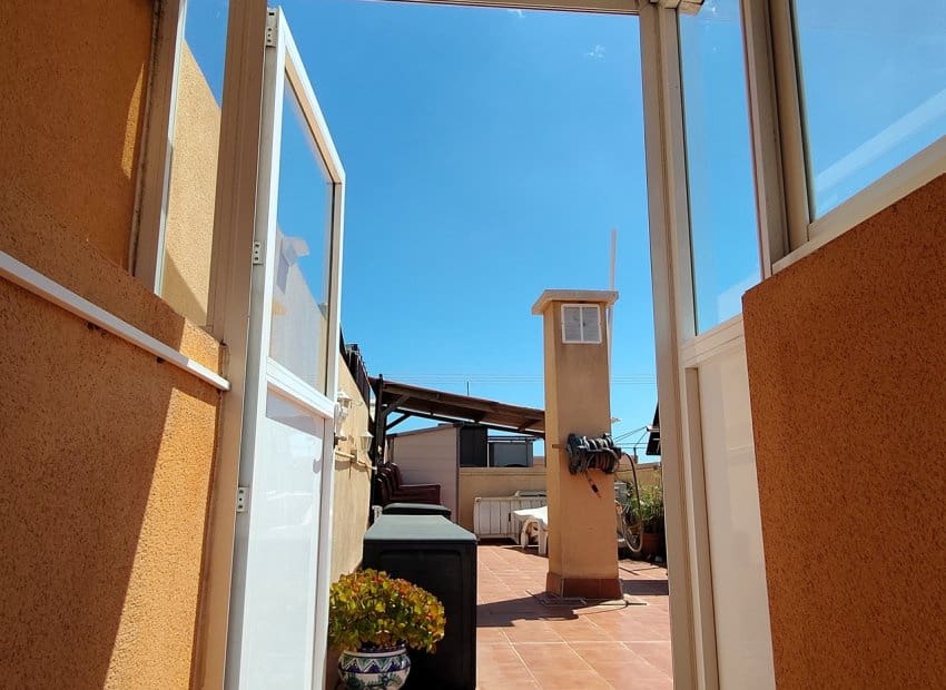 2 Zimmer Apartment zu verkaufen in Los Altos mit Pool - 189.900 € (Ref: 9841059)