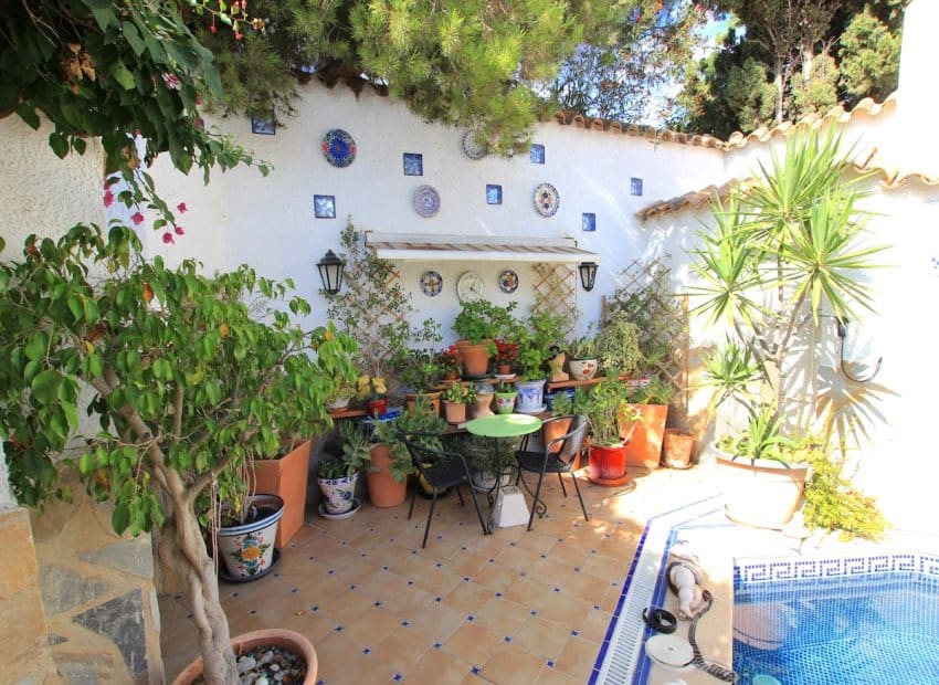 3 bedroom Villa for sale in Orihuela Costa with pool - € 395,000 (Ref: 9841060)