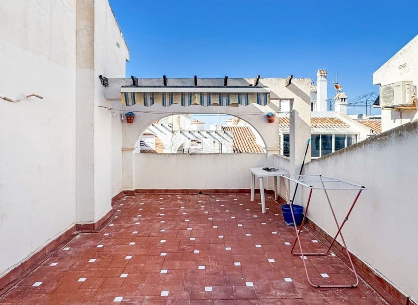 2 bedroom Apartment for sale in Aguas Nuevas with pool - € 169,000 (Ref: 9841061)