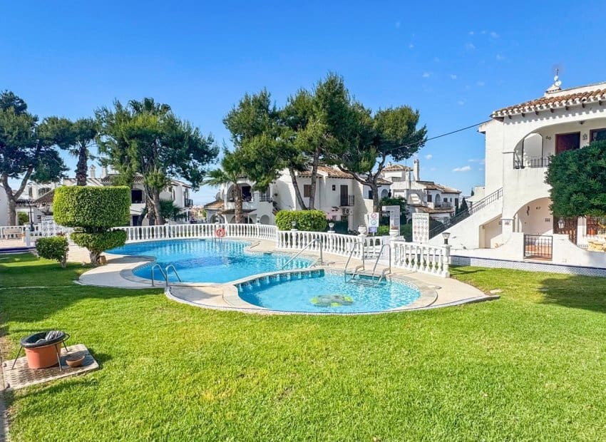 2 bedroom Apartment for sale in Aguas Nuevas with pool - € 169,000 (Ref: 9841061)