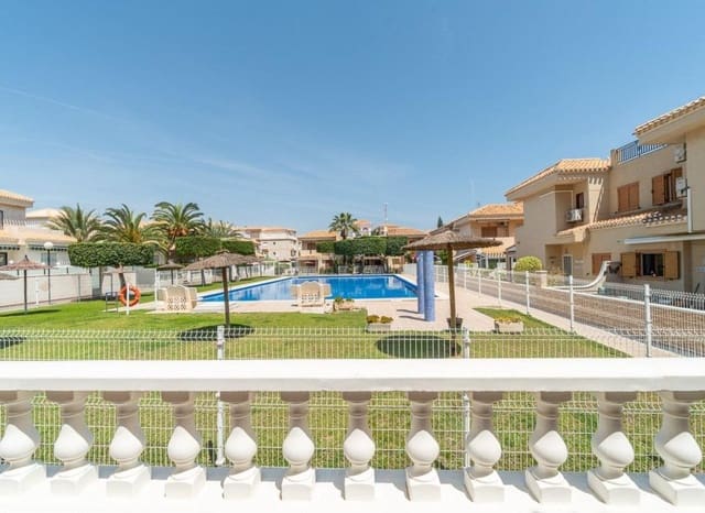 Chalet de 2 habitaciones en Playa Flamenca, Orihuela en venta con piscina - 264.000 € (Ref: 9841063)