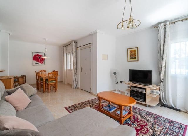 Chalet de 2 habitaciones en Playa Flamenca, Orihuela en venta con piscina - 264.000 € (Ref: 9841063)