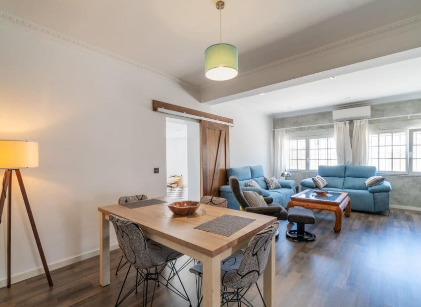 4 soveværelse Villa til salg i Torrevieja med swimmingpool - € 549.000 (Ref: 9841064)