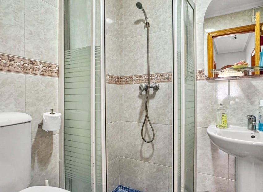3 bedroom Apartment for sale in Orihuela Costa with pool - € 199,900 (Ref: 9841065)