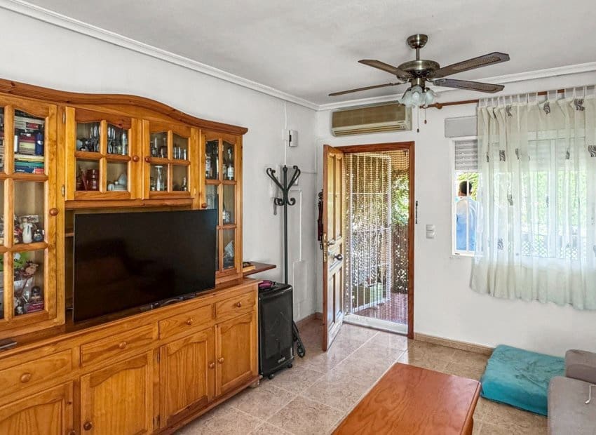 3 bedroom Apartment for sale in Orihuela Costa with pool - € 199,900 (Ref: 9841065)