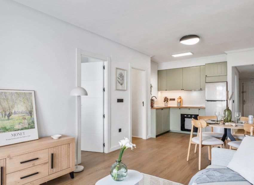 2 bedroom Apartment for sale in Orihuela Costa with pool - € 199,800 (Ref: 9841066)