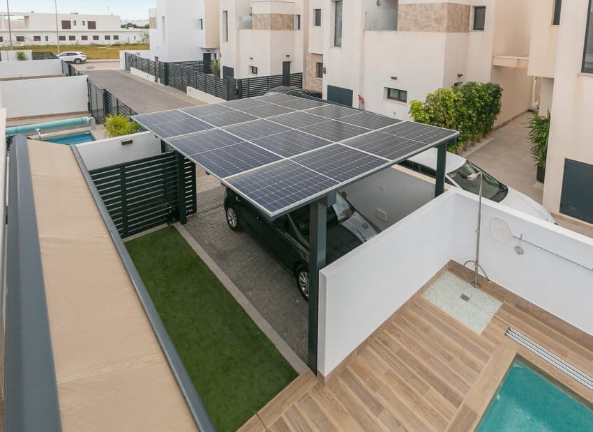 3 bedroom Villa for sale in Los Montesinos with pool - € 525,000 (Ref: 9843990)