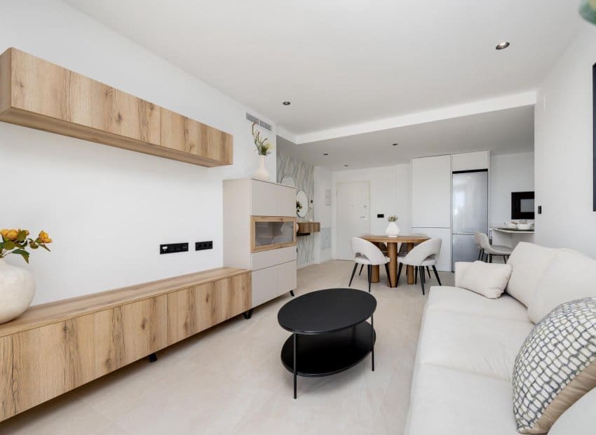 2 soverom Leilighet til salgs i Los Alcazares med svømmebasseng - € 265 000 (Ref: 9843994)