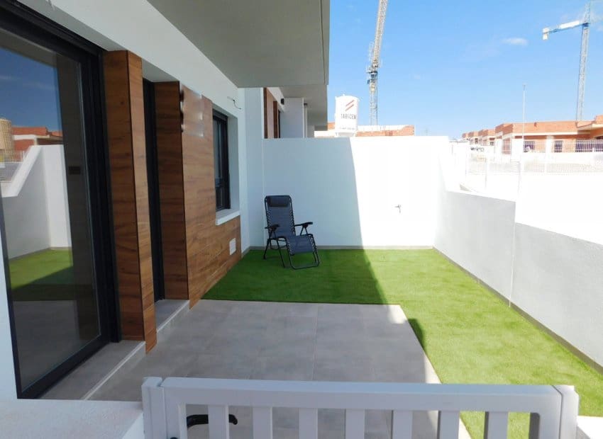 2 bedroom Apartment for sale in San Miguel de Salinas with pool - € 229,000 (Ref: 9843998)