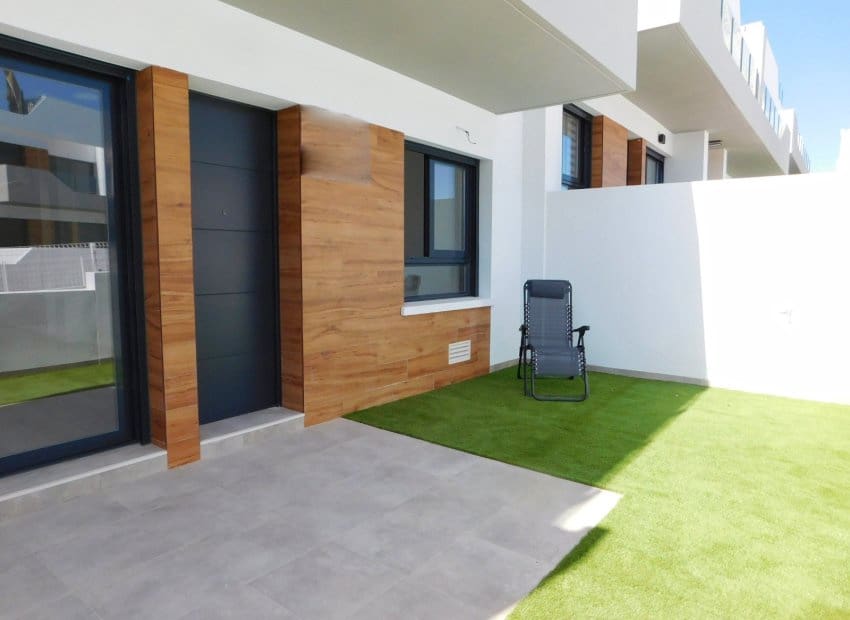 2 bedroom Apartment for sale in San Miguel de Salinas with pool - € 229,000 (Ref: 9843998)