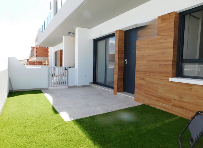 2 bedroom Apartment for sale in San Miguel de Salinas with pool - € 229,000 (Ref: 9843998)