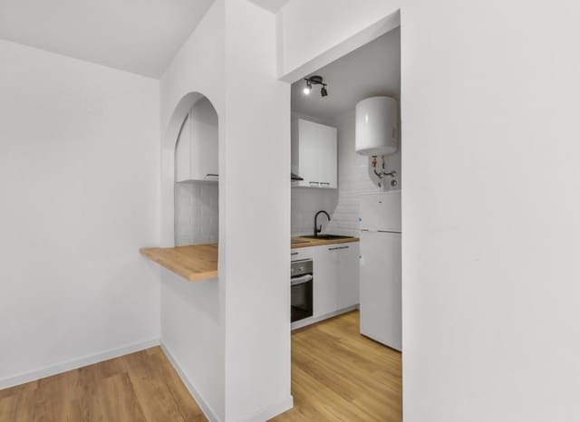 2 soverom Leilighet til salgs i Torreblanca, Torrevieja med svømmebasseng - € 149 990 (Ref: 9847695)