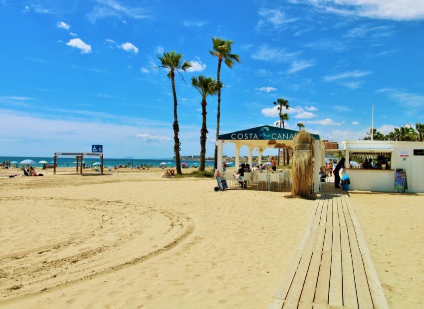 2 Zimmer Apartment zu verkaufen in Torrevieja - 124.900 € (Ref: 9847696)