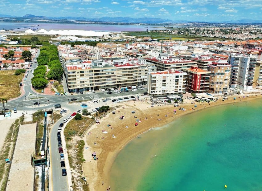 2 Zimmer Apartment zu verkaufen in Torrevieja - 124.900 € (Ref: 9847696)