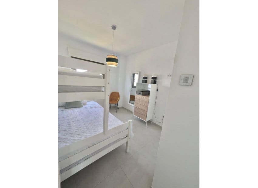 3 bedroom Apartment for sale in Villamartin with pool - € 350,000 (Ref: 9849763)