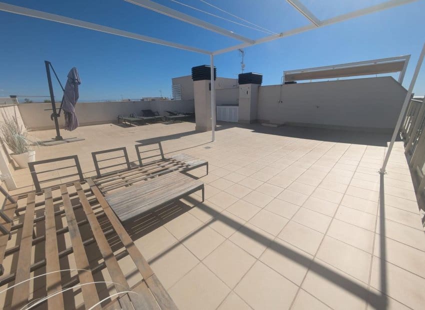 3 bedroom Apartment for sale in Villamartin with pool - € 350,000 (Ref: 9849763)