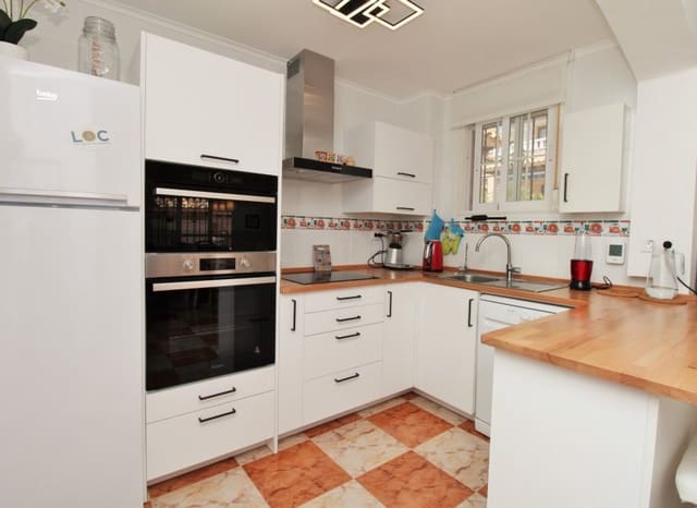 Casa de 2 habitaciones en Lomas de Cabo Roig - Los Dolses, Orihuela en venta con piscina - 219.900 € (Ref: 9852155)