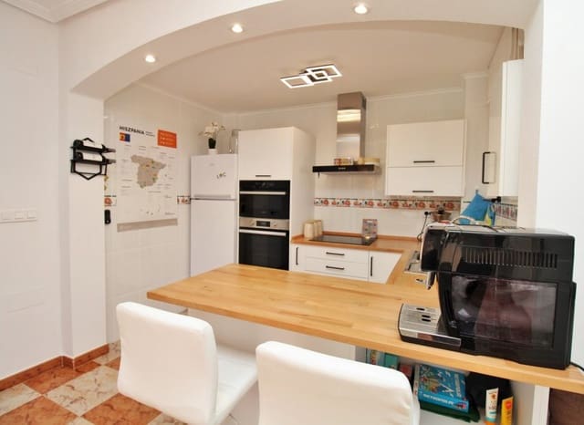 Casa de 2 habitaciones en Lomas de Cabo Roig - Los Dolses, Orihuela en venta con piscina - 219.900 € (Ref: 9852155)