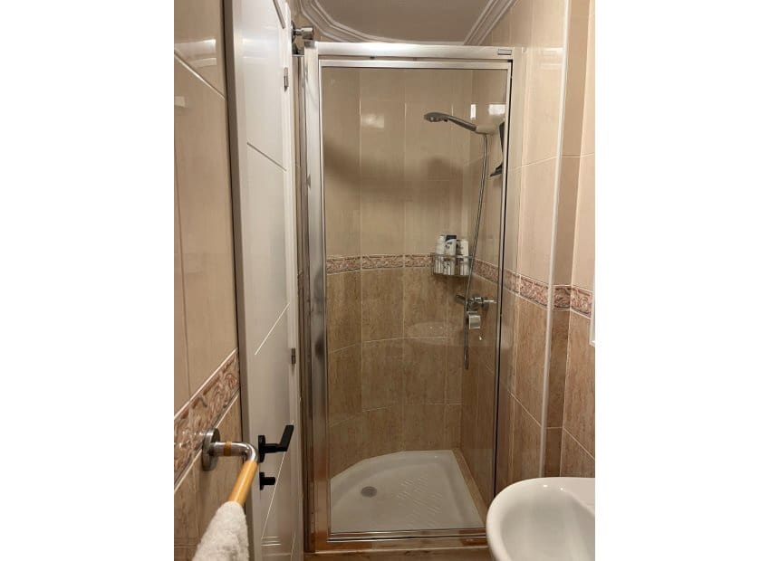 Casa de 2 habitaciones en Orihuela Costa en venta con piscina - 219.900 € (Ref: 9852155)