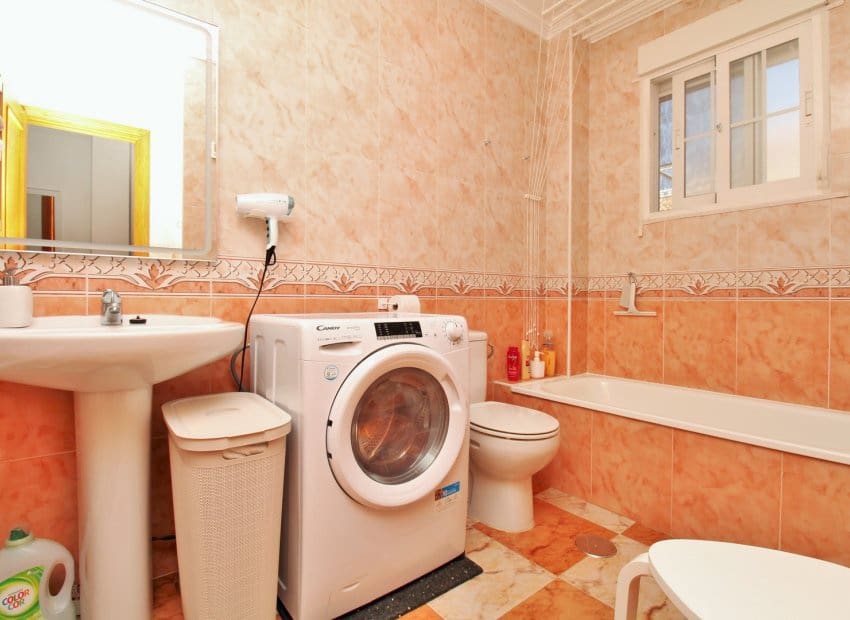 Casa de 2 habitaciones en Orihuela Costa en venta con piscina - 219.900 € (Ref: 9852155)