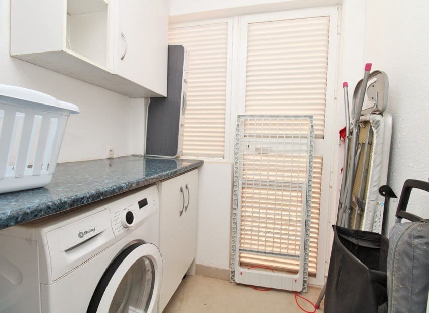 3 soveværelse Lejlighed til salg i Playa Flamenca med swimmingpool - € 225.000 (Ref: 9852156)