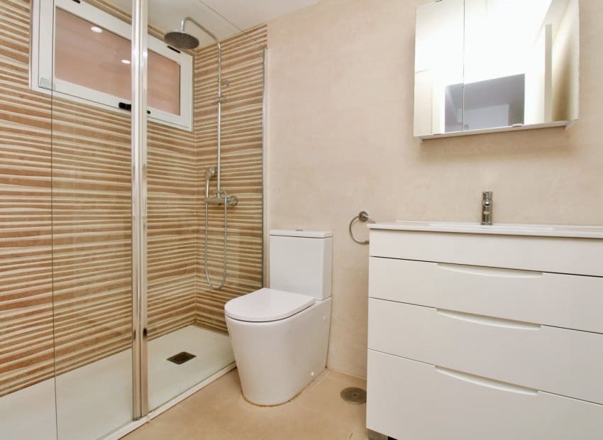 3 soveværelse Lejlighed til salg i Playa Flamenca med swimmingpool - € 225.000 (Ref: 9852156)