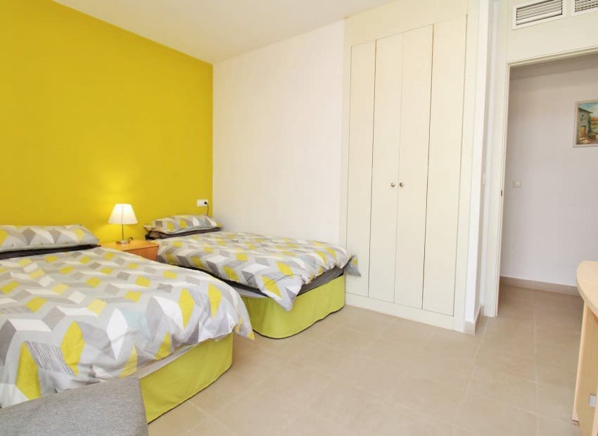 3 soveværelse Lejlighed til salg i Playa Flamenca med swimmingpool - € 225.000 (Ref: 9852156)