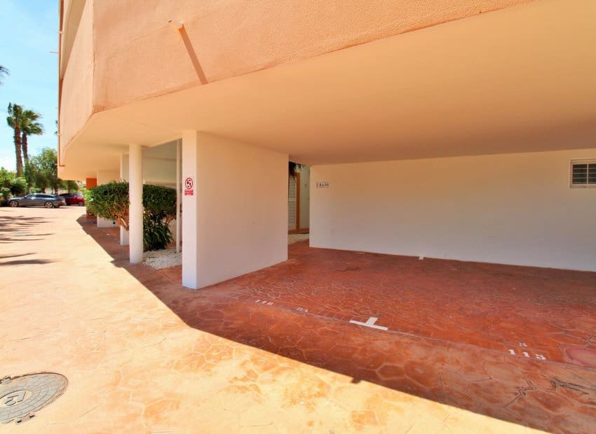 3 soveværelse Lejlighed til salg i Playa Flamenca med swimmingpool - € 225.000 (Ref: 9852156)