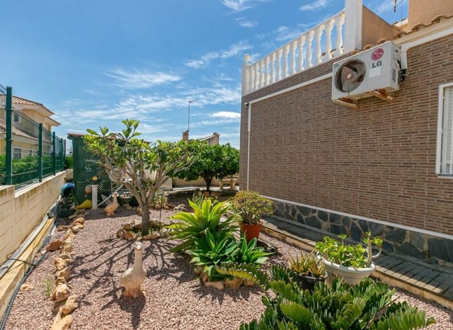 4 soverom Villa til salgs i La Regia, Orihuela med svømmebasseng - € 560 000 (Ref: 9852158)