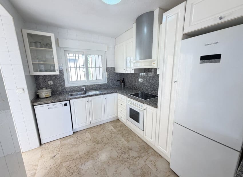 2 bedroom Villa for sale in Las Ramblas Golf with pool - € 234,000 (Ref: 9857786)