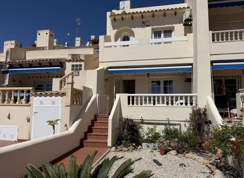 2 bedroom Villa for sale in Las Ramblas Golf with pool - € 234,000 (Ref: 9857786)