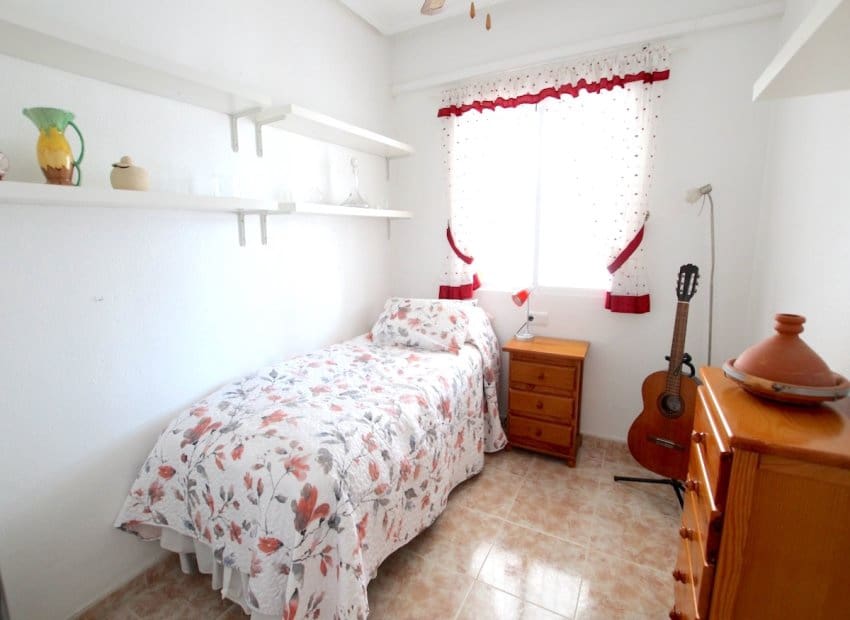 3 soveværelse Lejlighed til salg i Orihuela Costa - € 188.500 (Ref: 9861021)