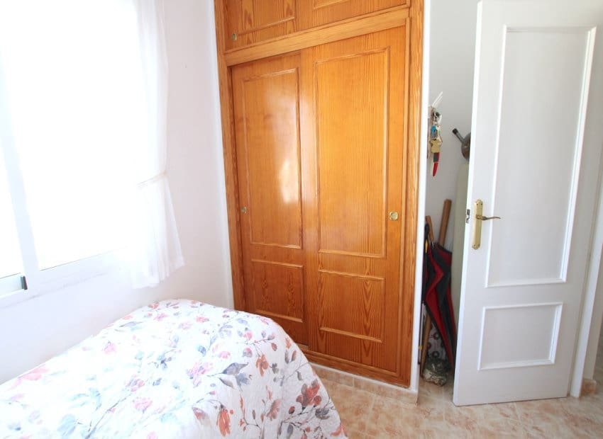 3 soveværelse Lejlighed til salg i Orihuela Costa - € 188.500 (Ref: 9861021)