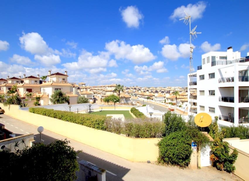 3 soveværelse Lejlighed til salg i Orihuela Costa - € 188.500 (Ref: 9861021)