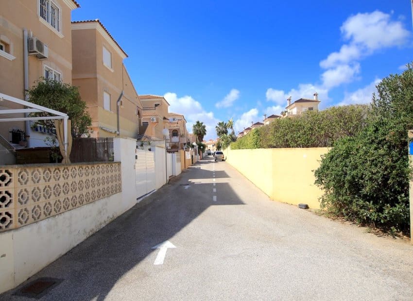 3 soveværelse Lejlighed til salg i Orihuela Costa - € 188.500 (Ref: 9861021)