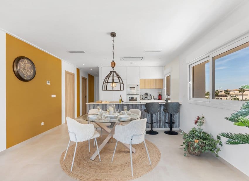 3 slaapkamer Appartement te koop in El Raso met zwembad - € 299.900 (Ref: 9861022)
