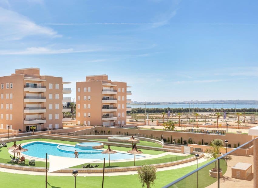 3 slaapkamer Appartement te koop in El Raso met zwembad - € 299.900 (Ref: 9861022)