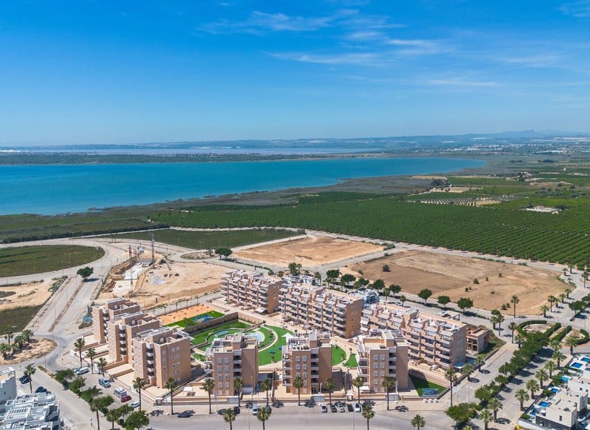 3 slaapkamer Appartement te koop in El Raso met zwembad - € 299.900 (Ref: 9861022)