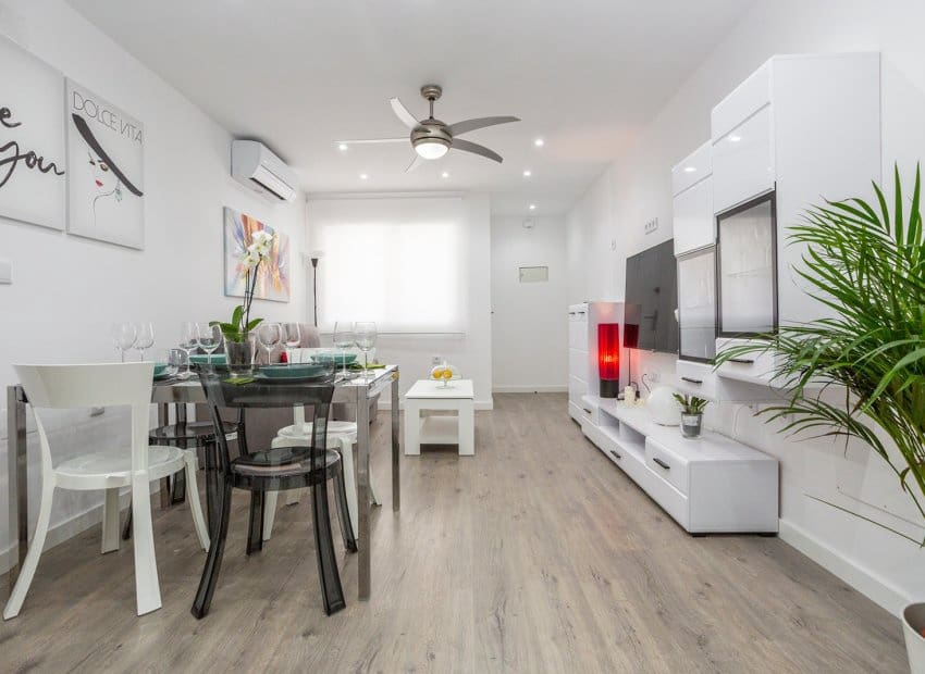 2 soverom Leilighet til salgs i Vistabella med svømmebasseng - € 169 000 (Ref: 9861023)