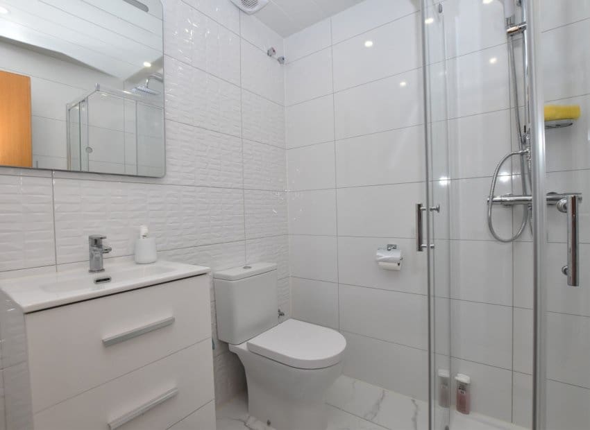2 sovrum Hus till salu i Algorfa med pool - 210 000 € (Ref: 9861025)