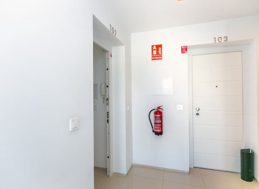 2 soverom Leilighet til salgs i Dona Pepa med svømmebasseng - € 275 000 (Ref: 9862097)