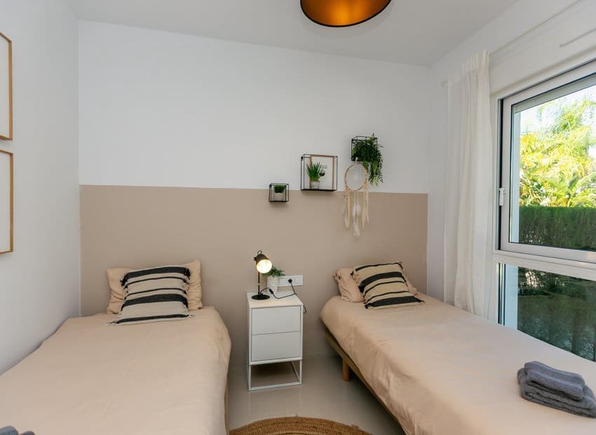 2 soverom Leilighet til salgs i Dona Pepa med svømmebasseng - € 275 000 (Ref: 9862097)