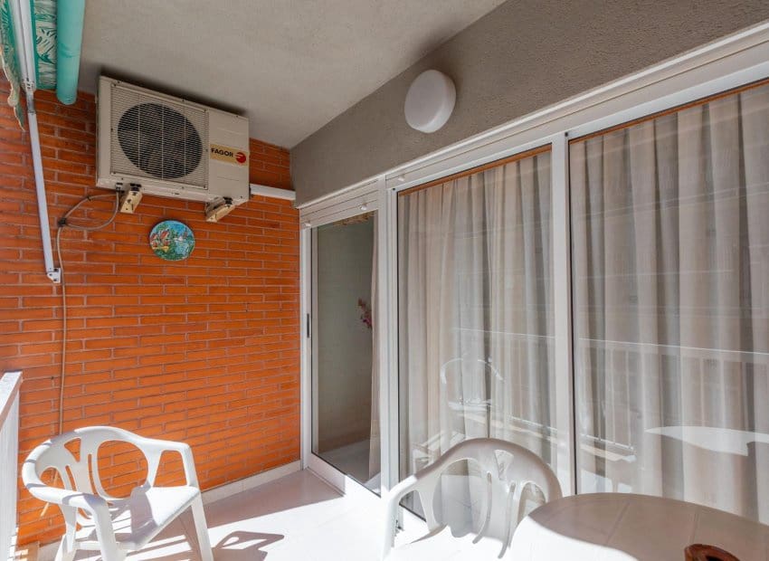 1 chambre Appartement à vendre à Torrevieja - 124 900 € (Ref: 9862098)