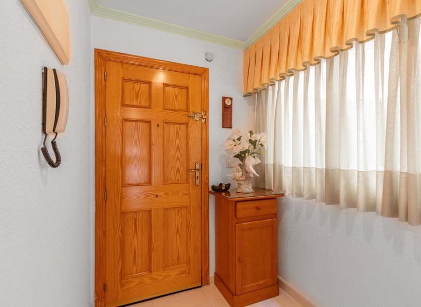 1 chambre Appartement à vendre à Torrevieja - 124 900 € (Ref: 9862098)