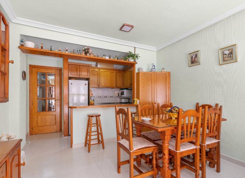 1 chambre Appartement à vendre à Torrevieja - 124 900 € (Ref: 9862098)