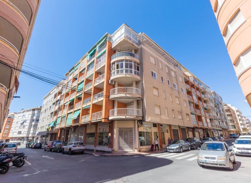 1 chambre Appartement à vendre à Torrevieja - 124 900 € (Ref: 9862098)