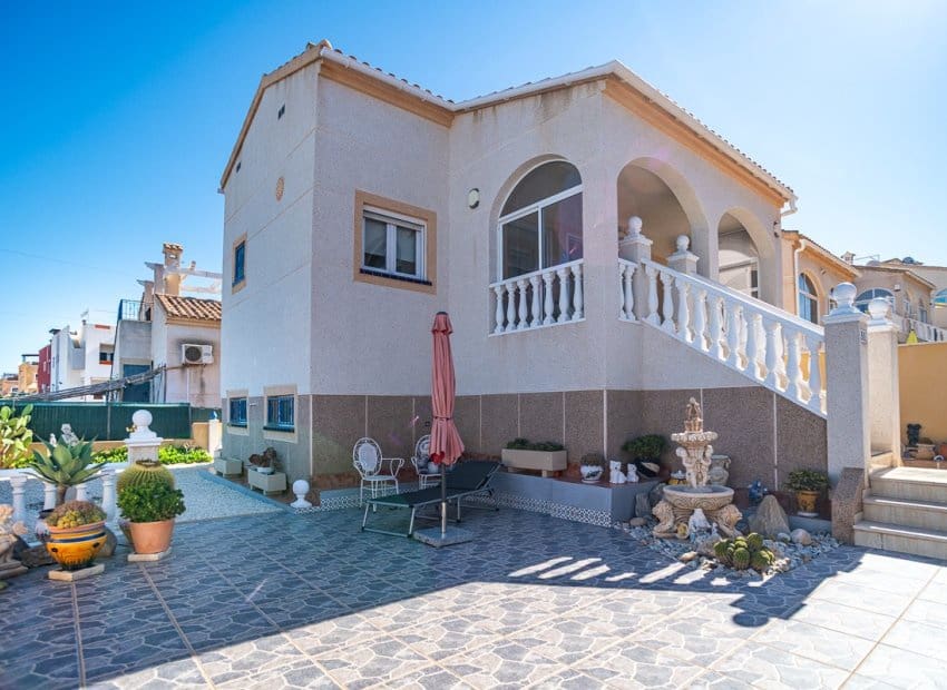 2 soverom Villa til salgs i Los Altos med svømmebasseng - € 285 000 (Ref: 9865553)