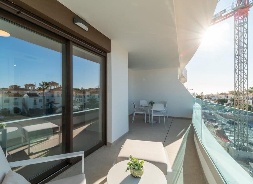 2 soveværelse Lejlighed til salg i Orihuela Costa med swimmingpool - € 365.000 (Ref: 9865557)